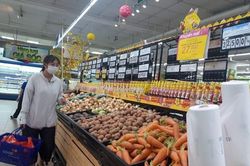 Sau Tết hàng hóa dồi dào, giá không tăng