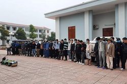 Bắt hơn 30 đối tượng tại sới bạc vào mồng 4 Tết