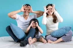 Bác sĩ nhãn khoa bật mí 10 bí quyết cho đôi mắt sáng khỏe cả năm
