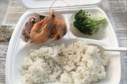 Công an, Thanh tra vào cuộc vụ bữa ăn bị 'cắt xén' trong khu cách ly ở Quảng Ninh