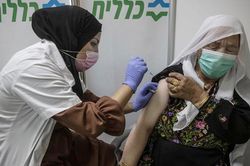 Israel thành công ấn tượng nhờ tiêm chủng 'thần tốc' vắc-xin ngừa Covid-19