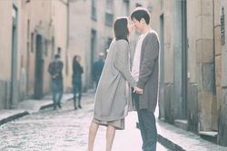 Đàn ông yêu bạn thật lòng sẽ dùng bàn tay của mình để làm những điều này