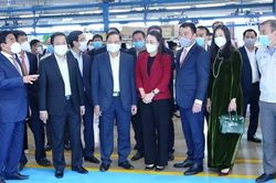 Ninh Bình: Lãnh đạo tỉnh thăm, động viên người lao động đầu năm