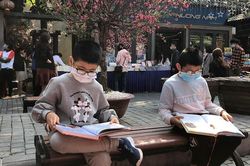Mừng tuổi bằng sách: Hồi sinh nét đẹp văn hóa đọc