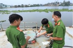 Phê chuẩn khởi tố 33 bị can trong đường dây buôn lậu, sản xuất xăng giả cực 'khủng' ở Đồng Nai