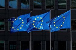 EU tung chính sách thương mại cứng rắn 'nắn gân' Trung Quốc