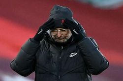 Klopp đổ lỗi cho chấn thương