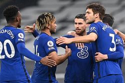 Cập nhật trực tiếp bóng đá Anh: Southampton vs Chelsea. Liverpool vs Everton