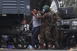 Tình hình Myanmar: AFP khẳng định có thêm 5 người bị thương trong vụ đột kích của cảnh sát