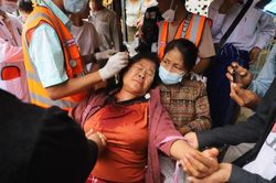 Đảo chính Myanmar: Thêm 2 người biểu tình thiệt mạng vì trúng đạn