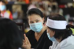 Chủ tịch QH Nguyễn Thị Kim Ngân chia buồn với gia đình ông Trương Vĩnh Trọng