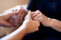 Nghề độc lạ trên thế giới: 'Sứ giả thân thiện của thần chết'