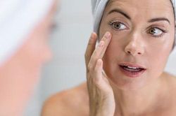 Mẹo 'thần thánh' giúp bạn cứu vớt làn da trong chốc lát