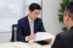 Hồ sơ xin việc cần gì để thu hút nhà tuyển dụng?