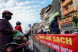 Giải cứu nông sản cho bà con vùng dịch, 80 nghìn đồng một thùng cà chua