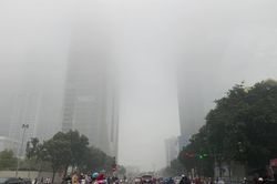 Bắc Bộ sáng sớm có sương mù, trưa chiều hửng nắng