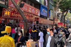 Tăng tốc giữa trưa, nhà buôn cháy hàng ông Thần Tài, trâu vàng