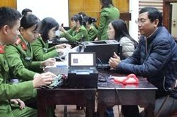 Đẩy nhanh tiến độ cấp thẻ căn cước công dân gắn chíp điện tử