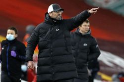 Liverpool khủng hoảng, HLV Klopp trách cầu thủ và trọng tài