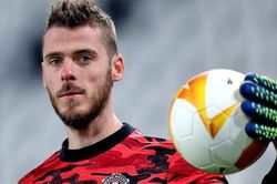 Tin bóng đá MU 22/2: MU trao đổi cầu thủ với West Ham. De Gea ra đi?
