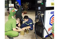 Mở rộng điều tra đường dây buôn lậu, sản xuất xăng giả quy mô lớn