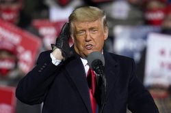 Gần một nửa số đảng viên Cộng hòa sẽ tham gia đảng của Trump