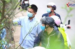 Chưng hoa bưởi cả cây: Thú chơi mới 'ngon, bổ, rẻ' của người Hà thành