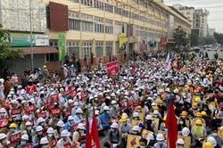 Hàng nghìn người Myanmar kêu gọi tổng đình công bất chấp bị đàn áp