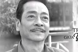 Khán giả tiễn biệt NSND Hoàng Dũng sau những hình ảnh cuối cùng