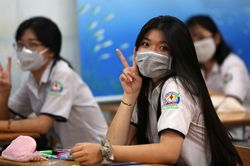 Sở GD&ĐT TP.HCM đề xuất cho học sinh trở lại trường từ ngày 1/3