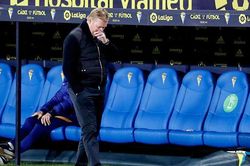 Barcelona: Cái phủi tay rũ bụi của Koeman