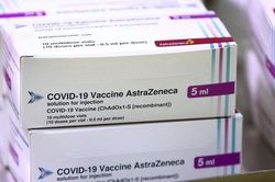 Dịch COVID-19: Ukraine nhận lô vắcxin đầu tiên sau nhiều lần trì hoãn