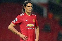 Không phải Martial hay Cavani, MU cần 'máy săn bàn' mới
