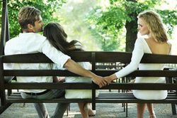 Độ tuổi đàn ông 100% đều muốn ngoại tình, biết lý do ai cũng sửng sốt