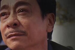Hình ảnh cuối xúc động của NSND Hoàng Dũng trong 'Trở về giữa yêu thương' được dân mạng chia sẻ