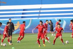 Tuyển Việt Nam cần 3 tuần chuẩn bị cho vòng loại World Cup
