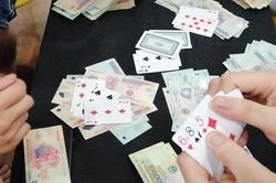 Phó Bí thư Đảng ủy xã bị khởi tố vì đánh bạc