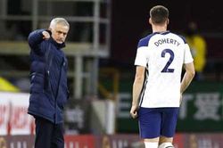 'Bản hợp đồng của Mourinho' sắp bị bán