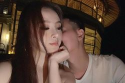Sau loạt bài 'bán than' trên mạng, Huyền Baby hạnh phúc khi được chồng ngồi chờ trong lúc mua sắm
