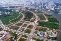 TP.HCM cần thận trọng khi đấu giá đất hai bên đường làm dự án