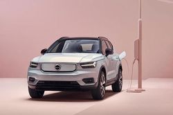 SUV thuần điện Volvo XC40 Pure Electric sắp ra mắt Đông Nam Á vào tháng 3/2021