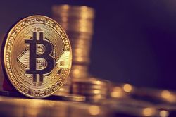 Square mạnh tay 'đổ tiền', Bitcoin lại vượt 50.000 USD