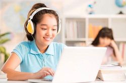 Cách bảo vệ mắt cho trẻ khi học trực tuyến