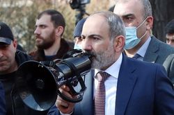Thủ tướng Armenia cảnh báo về âm mưu đảo chính