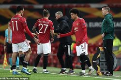 MU mạnh nhất Europa League