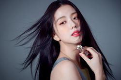 Mốt làm đẹp từ năm 2000 đang được yêu thích