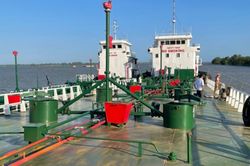 Bắt thêm hai tàu 3.000 tấn trong đường dây buôn lậu xăng giả