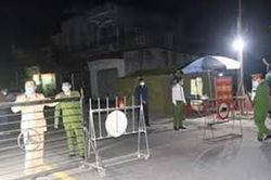 Làm khó cho chống dịch