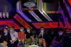 Bắc Giang: Hàng chục đối tượng dương tính với ma túy trong quán karaoke