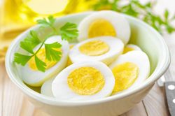 6 loại thức ăn để qua đêm gây hại cho sức khỏe, thậm chí ung thư